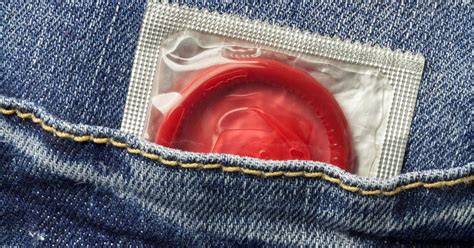 Fafanje brez kondoma Kurba Kabala
